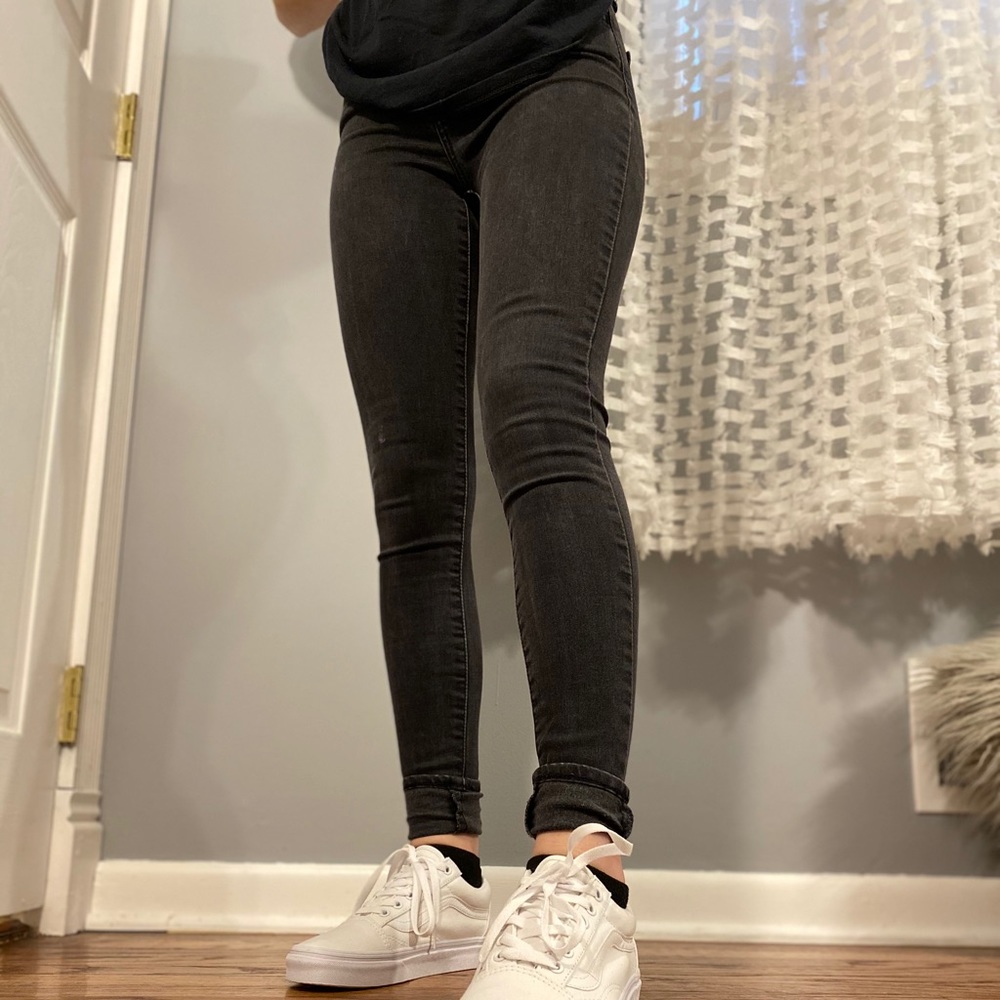 Black Levi’s Jeans